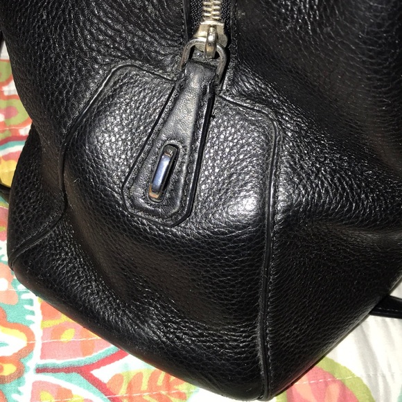 Micheal Kors handbag - Picture 9 of 12